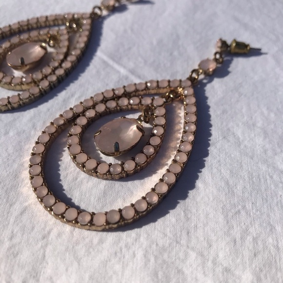 Blush Pink Date Night Earrings Crystal Sparkly - Picture 4 of 6